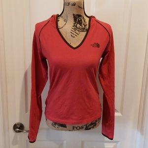 North face lightweight slim fit hoodie L